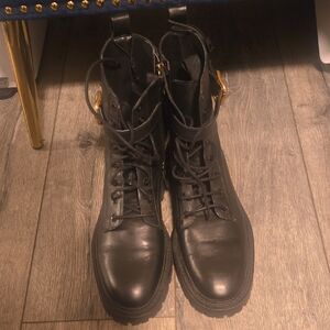 Black Leather Women Boots